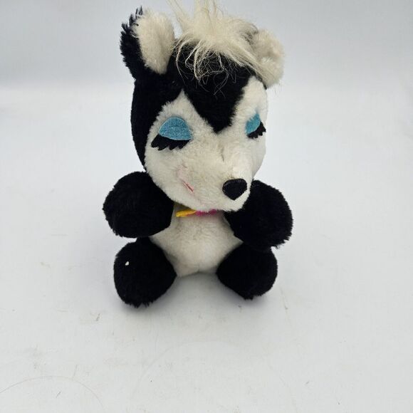 VINTAGE‎ 1977 DAKIN SKUNK PLUSH 6" - Picture 1 of 5